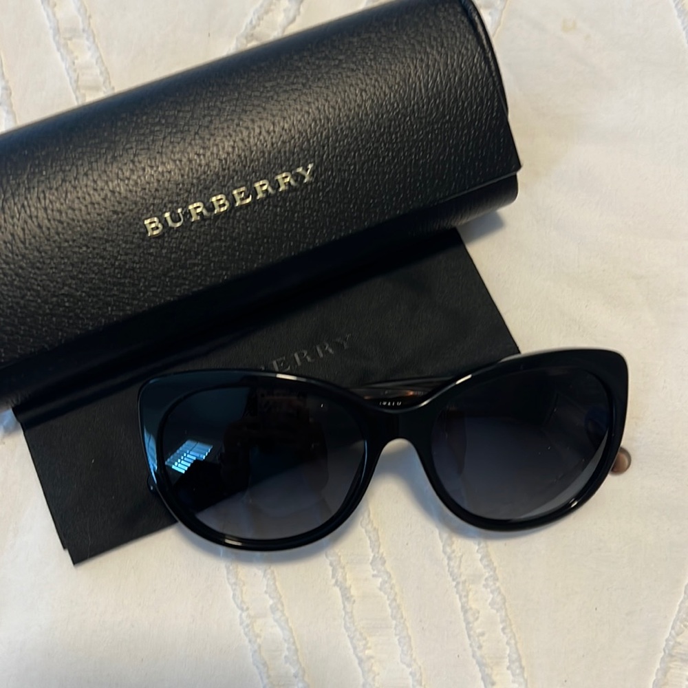 Burberry Sunglasses